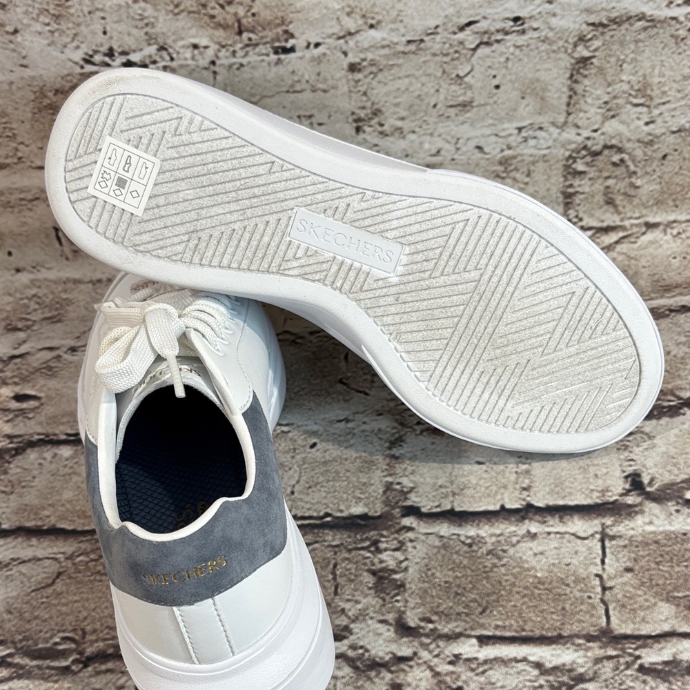 NWOT- Skechers Court Classics White Sneakers - Picture 8 of 10